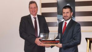 Aydın Ticaret Borsası Başkanı Adnan Bosnalı Borsamızı Ziyaret Etti... Aydın Ticaret Borsası Başkanı Adnan Bosnalı Borsamızı Ziyaret Etti...