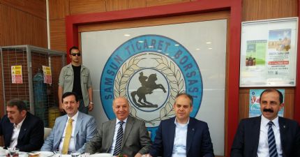 Samsun Ticaret Borsasının Ev Sahipliğinde Düzenlenen Kahvaltı ’da Siyasetçiler ile İş Dünyası Bir Araya Geldi.