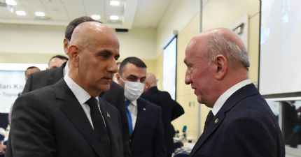 Başkan Çakır Borsamızın Görüşlerini Tarım ve Orman Bakanı Sayın Prof. Dr. Vahit Kirişçi’ye Arz Etti.