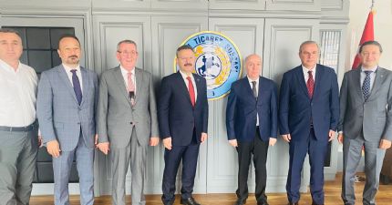 Görev Yapmış Valilerimizden Aydın Valisi Sayın Hüseyin Aksoy Borsamıza Ziyaret Gerçekleştirdi.