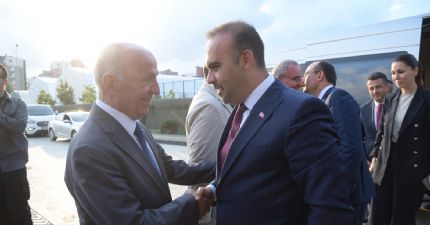 BAŞKAN ÇAKIR SANAYİCİLERLE İSTİŞARE TOPLANTISINA KATILDI... 
