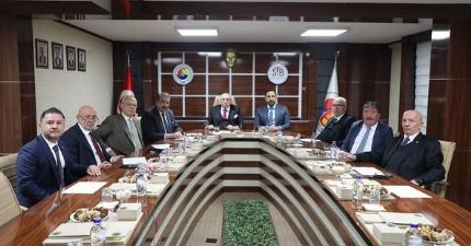 ANADOLU ÜPAK YÖNETİM KURULU TOPLANTISI SİVAS'TA GERÇEKLEŞTİ...