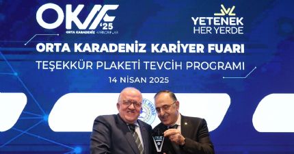SAMSUN TİCARET BORSASI’NA OKAF’25’TE TEŞEKKÜR PLAKETİ…  