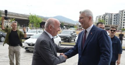 TİCARET BAKANI PROF. DR. ÖMER BOLAT, SAMSUN TSO İLE BORSAMIZ EV SAHİPLİĞİNDEKİ STK İSTİŞARE TOPLANTISINA KATILDI…