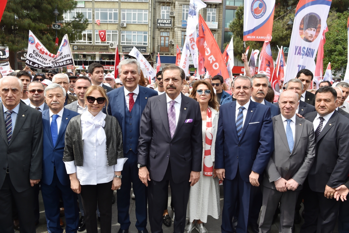 Atatürk Anıtı'na Ziyaret...
