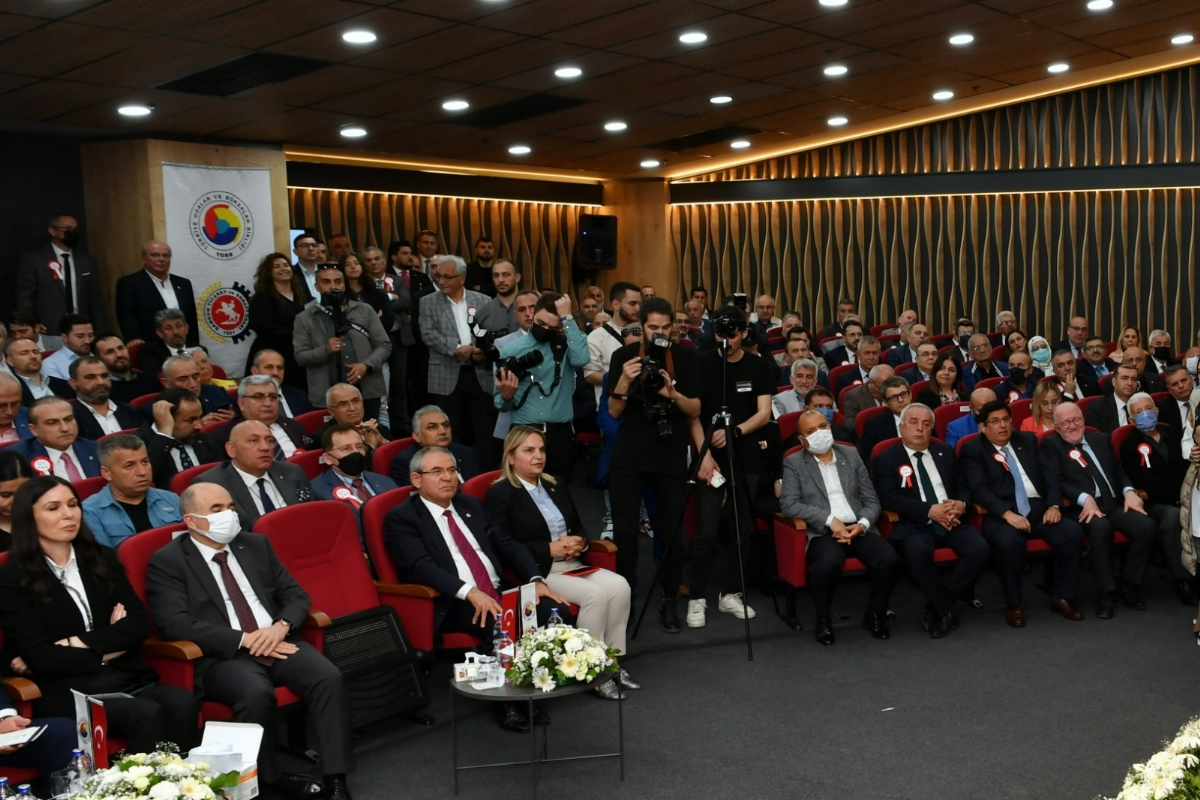 BAŞKAN ÇAKIR: “BÜYÜK HEDEFLERE ULAŞMAK İÇİN BÜYÜK ADIMLAR ATILMASI GEREKİYORDU. DEVRİM NİTELİĞİNDE ÇALIŞMALAR YAPILDI.”