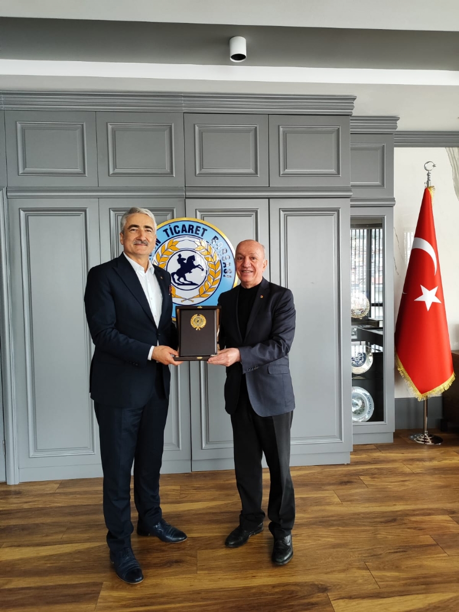 ZİLE KAYMAKAMI SAYIN TEKİN İLE ZİLE TİCARET VE SANAYİ ODASI HEYETİ BORSAMIZI ZİYARET ETTİ...
