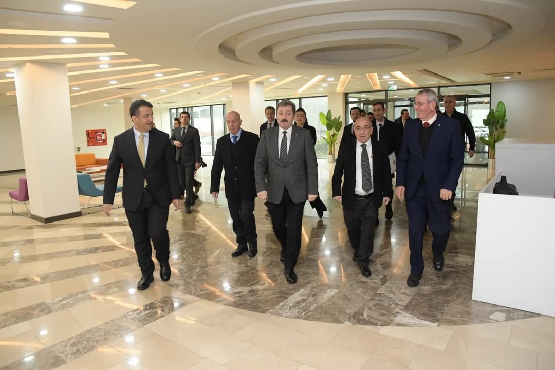 BAŞKAN ÇAKIR İMZA TÖRENİ'NE KATILDI...