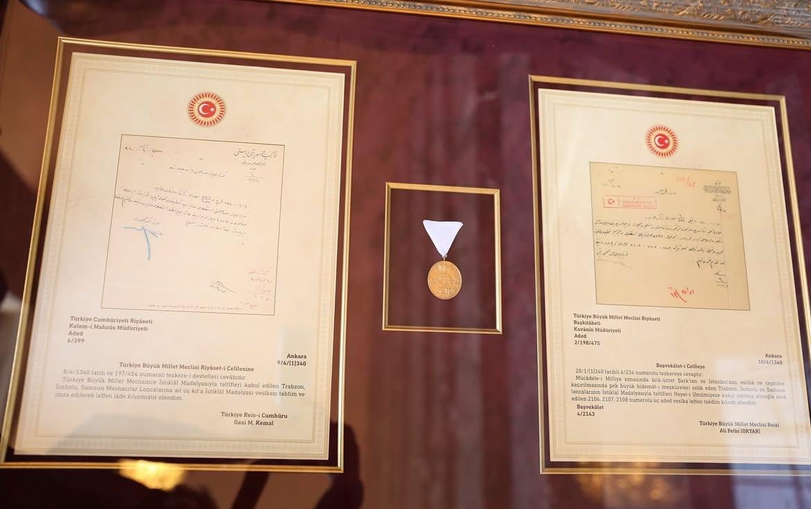 SAMSUN 101 YIL SONRA İSTİKLAL MADALYASI’NA KAVUŞTU…