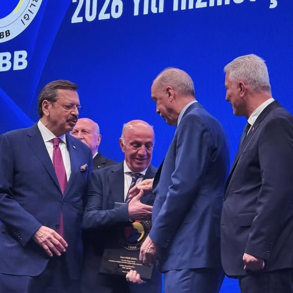 2026 YILI HİZMET ŞEREF BELGESİ VE PLAKET TAKDİM TÖRENİ DÜZENLENDİ…
