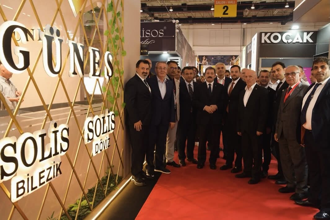 SAMSUN EXCLUSİVE JEWELLERY SHOW KUYUMCULUK FUARI’NIN AÇILIŞ TÖRENİ GERÇEKLEŞTİ…