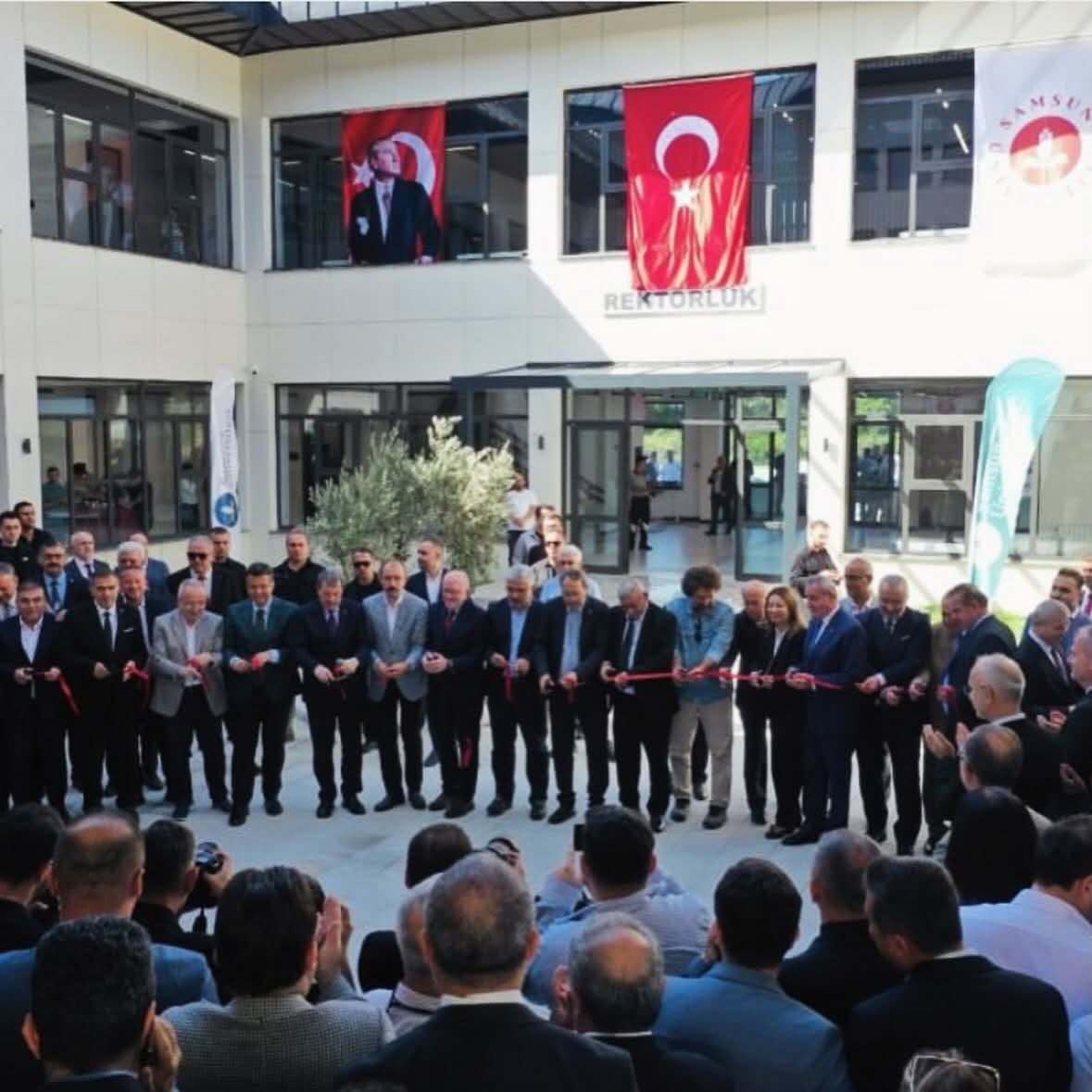 BAŞKAN ÇAKIR, SAMSUN ÜNİVERSİTESİ REKTÖRLÜK VE İDARİ BİRİMLER YERLEŞKESİ AÇILIŞ TÖRENİ’NE KATILDI…