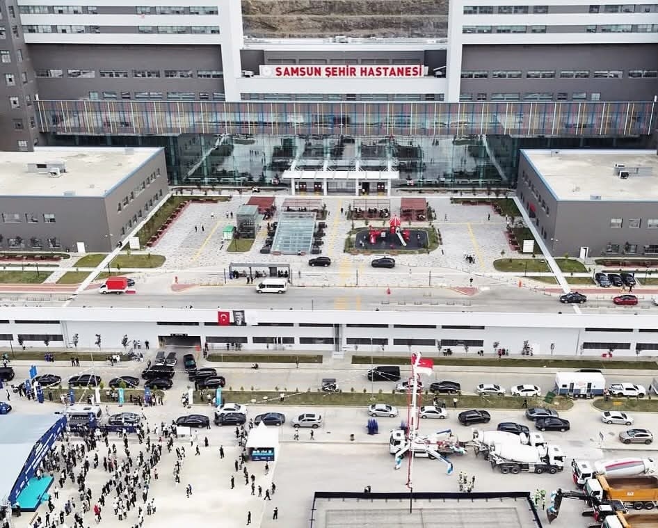 BAŞKAN ÇAKIR, TRAMVAY HATTI’NIN TEMEL ATMA TÖRENİNE KATILDI…